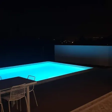 Silver Coast Villa *